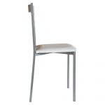 Silla de Cocina Aluminio Poli piel Blanca (2 Unidades) Silla de cocina Blanca fabricada en acero inoxidable pintada en aluminio y tapizada en poli piel blanca. Esta acabada en aluminio plata y Tapizada en poli piel de fácil limpieza. Posibilidad muchos colores de tapizado.